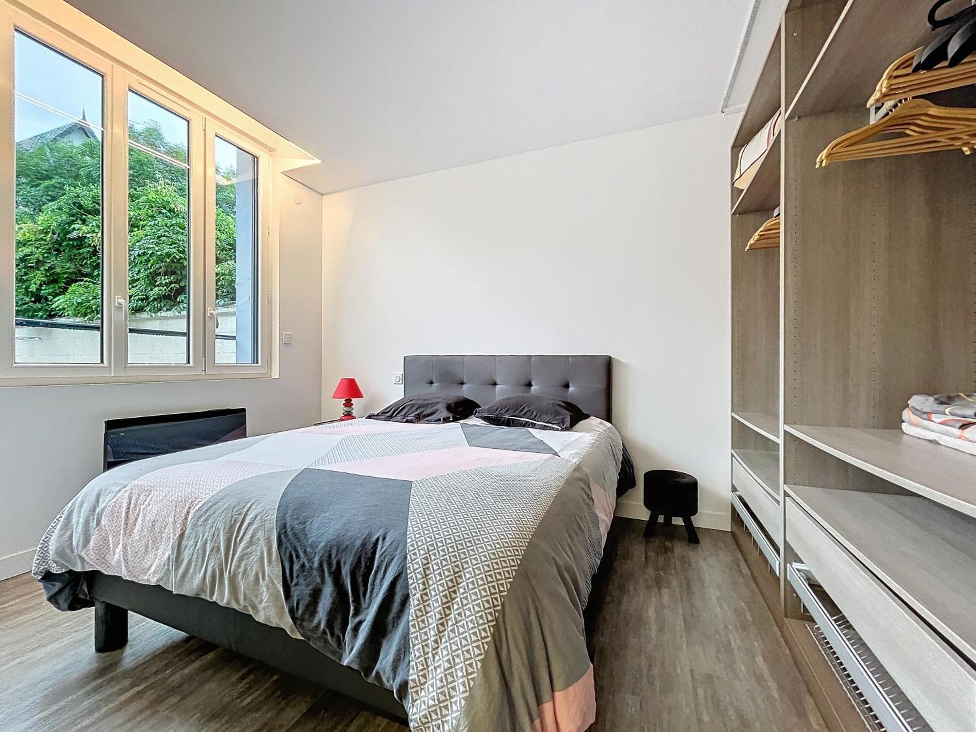 Loft Terrasse Avec Spa Proche Centre Historique Montluçon Buitenkant foto